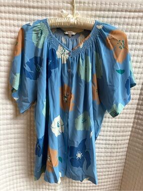 Tucker Blue Floral Button-Front Tunic with Puff Sleeves